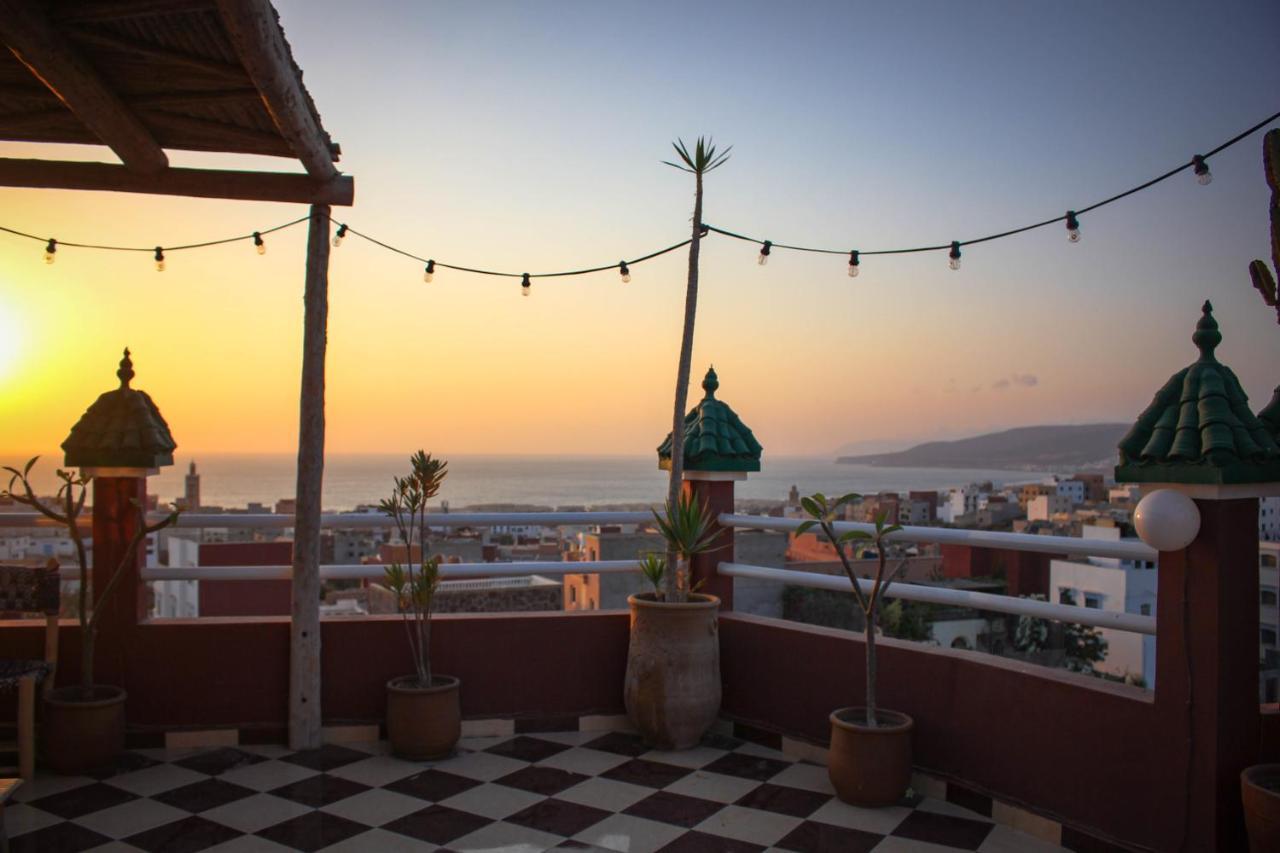 Sunshine Surf Morocco Bed & Breakfast Tamraght Exterior photo